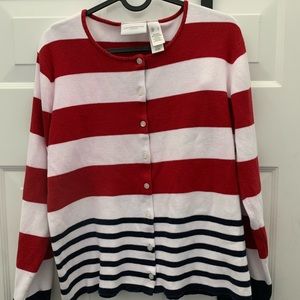 Red, white and black summer sweater top